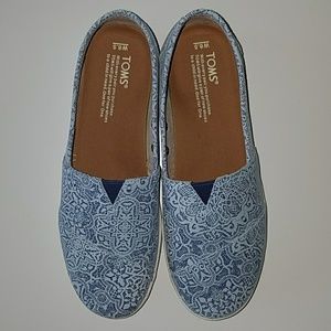 Tom's Avalon Slip-ons